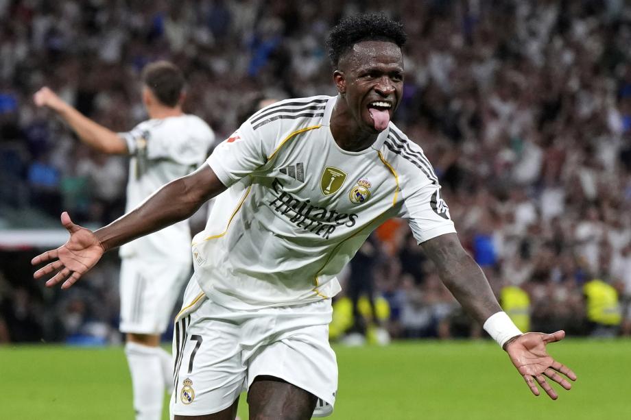 高歌猛進 高歌猛進